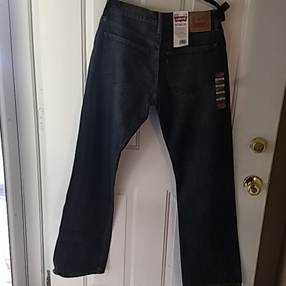 Levi's 527